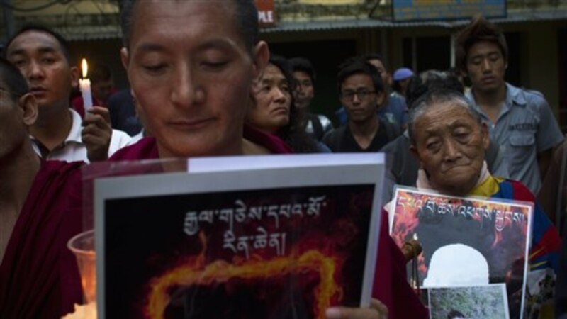 Двое тибетцев совершили акт самосожжения, один из них погиб