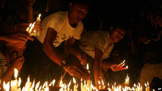 Burmese Police Disperse Protest Over Power Blackouts