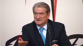 Zoti Berisha fton opozitën të votojnë bashkë ligjet e radhës