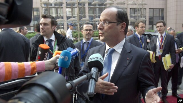 http://gdb.voanews.eu/30EBC4FE-233E-4CC2-85C3-BBD557B357B6_w640_r1_s.jpg