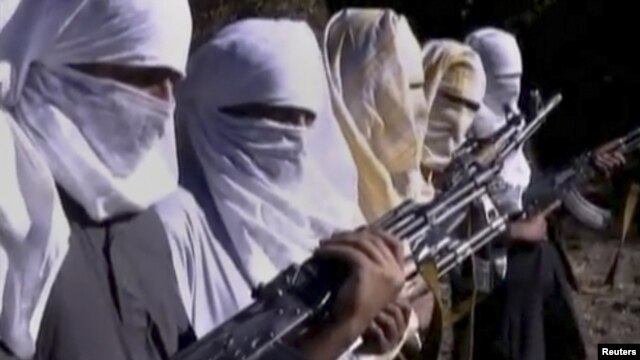 http://gdb.voanews.eu/41F9AAE5-05FB-4CA7-9C65-2189E05E8F92_w640_r1_s.jpg