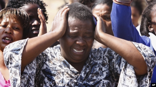 http://gdb.voanews.eu/480B575C-FE02-4EBD-BD15-36AFC56AB780_w640_r1_s.jpg