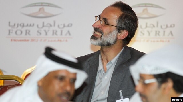 http://gdb.voanews.eu/689FDF47-6D91-454F-B056-3DED5F005E6D_w640_r1_s_cx0_cy3_cw0.jpg