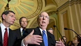 US Lawmakers at Odds on Averting 'Fiscal Cliff'