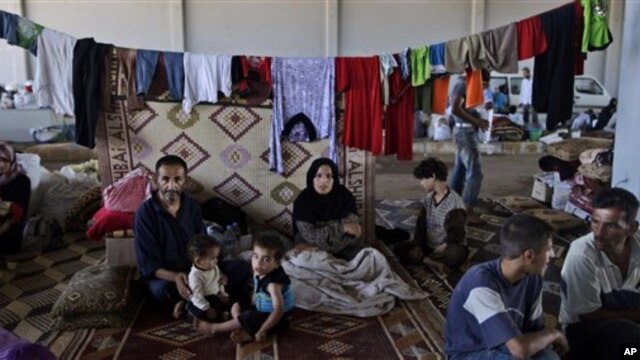 http://gdb.voanews.eu/75420860-9014-4F85-B6A2-28C39C033237_w640_r1_s.jpg