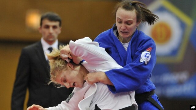 Women Judo Fight