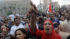 http://gdb.voanews.eu/818E225B-79C4-4754-BD7B-D4F9A99D4812_w268_r1.jpg