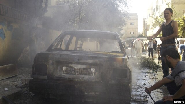 http://gdb.voanews.eu/8DD051E6-EBA0-4892-9F00-7A6741D5A9AA_w640_r1_s_cx0_cy14_cw0.jpg