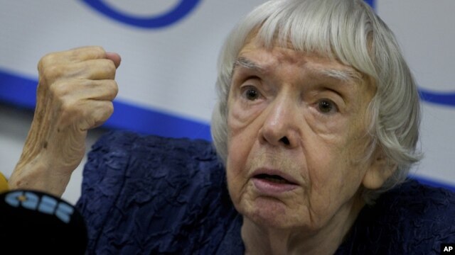 http://gdb.voanews.eu/A0E8B777-D2EA-4022-9F96-B8B4D728D7E8_w640_r1_s_cx0_cy4_cw0.jpg