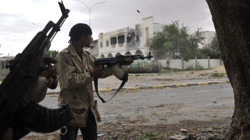 Ливия: прощая оружие
