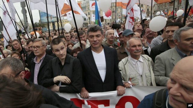 http://gdb.voanews.eu/A582425C-BF95-4CED-BEB8-96D831DDE4DD_w640_r1_s_cx0_cy11_cw0.jpg