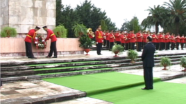 Presidenti Nishani nderon çlirimin e Shqipërisë