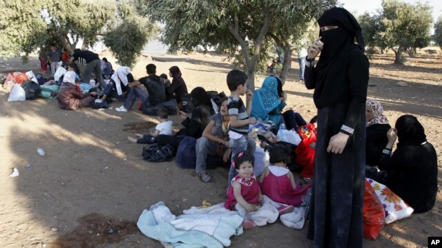 http://gdb.voanews.eu/C448568B-24D3-40BE-9BF3-2D0DBD75BFD3_w640_r1_s_cx0_cy2_cw0.jpg