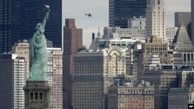 http://gdb.voanews.eu/FAA41BBD-DCD8-4AA4-8D02-B1229BD6A02E_w640_r1_s_cx0_cy2_cw0.jpg