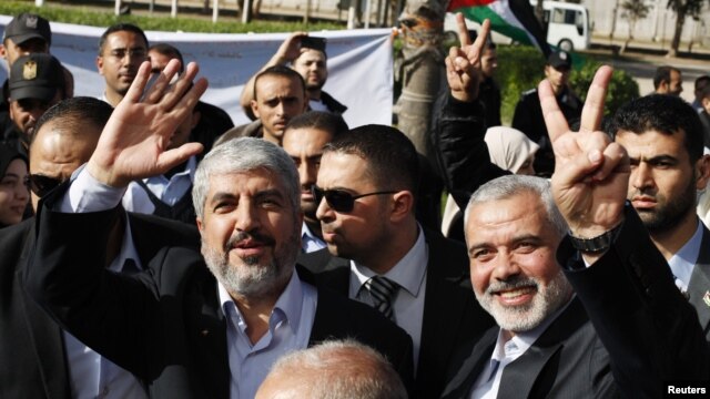 http://gdb.voanews.eu/FD5D6DF4-FCAC-46D6-BCA9-AA03C6EBA517_w640_r1_s_cx0_cy10_cw0.jpg